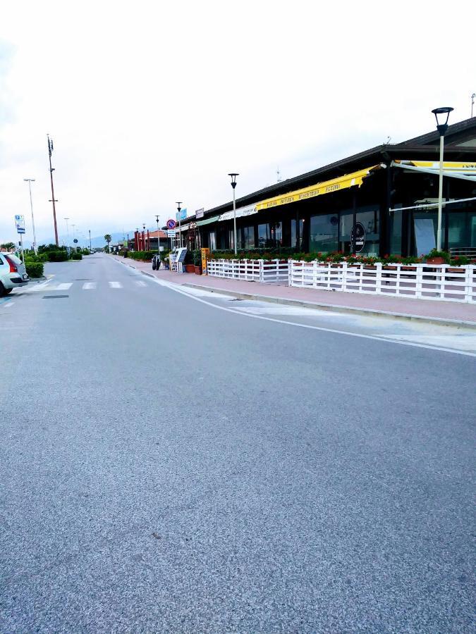 Casa Tonfoni Βίλα Torre del Lago Puccini Εξωτερικό φωτογραφία